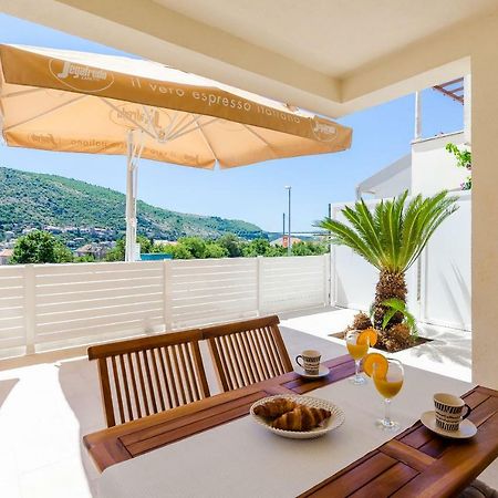 Apartment Moon River Mokošica Buitenkant foto
